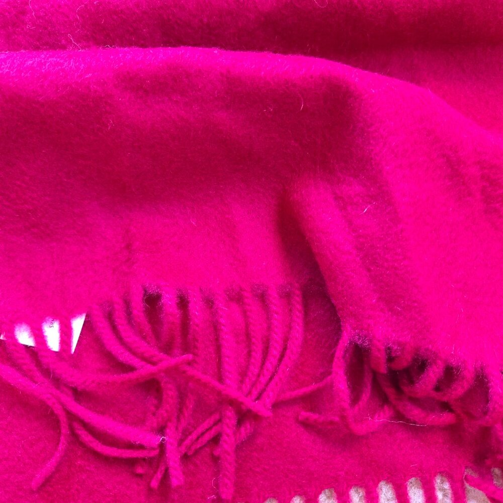 NWT Burgundy Cashmere Scarf Lona Scott - Picture 5 of 6
